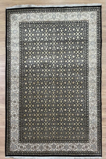 Herati Handmade Rug Silk & Wool Black & Beige 272X179