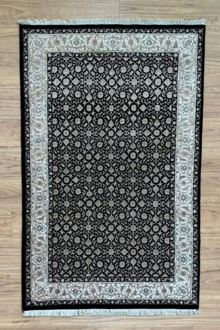 Herati Handmade Rug Silk & Wool Black 180X116
