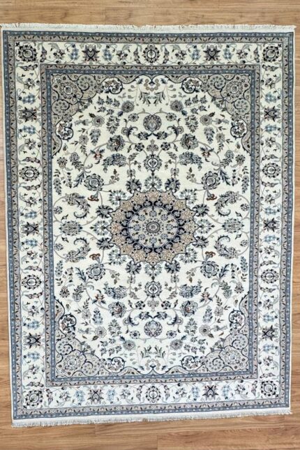 Nain Handmade Rug Silk & Wool Cream 290X200