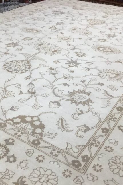 Choobi Handmade Rug Wool Beige & Gold 354X273