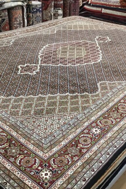 Kashmir Fish Design Handmade Rug Silk & Wool Black & Brown 361X270
