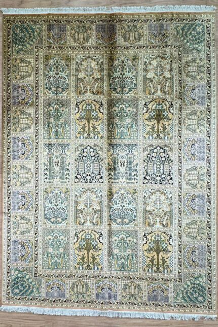 Kashmir Compartment Handmade Rug Silk Gold & Green 280X191