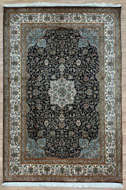 Kashmir Garden Handmade Rug Silk Beige & Navy 186X126