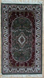 Kashmir Garden Handmade Rug Silk Green & Red 130X77