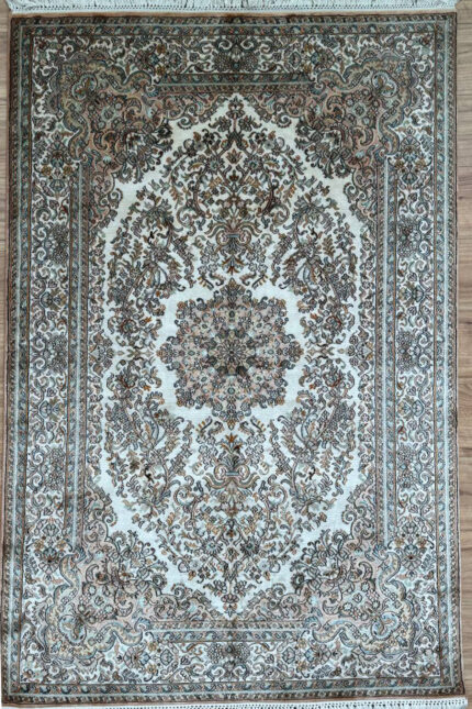 Kashmir Garden Handmade Rug Silk White & Green & orange 182X125