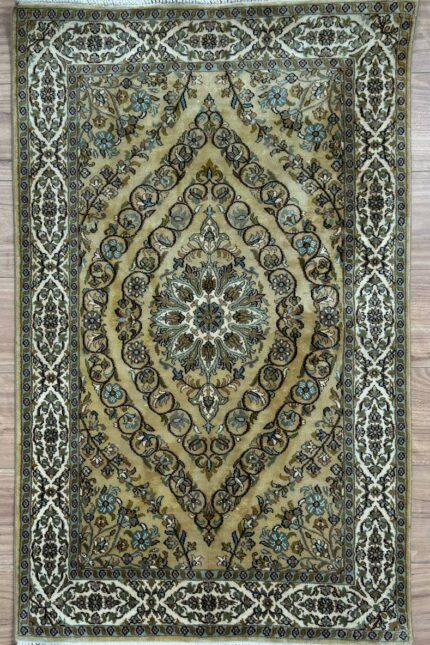Kashmir Handmade Rug Silk Gold & Green 126X78