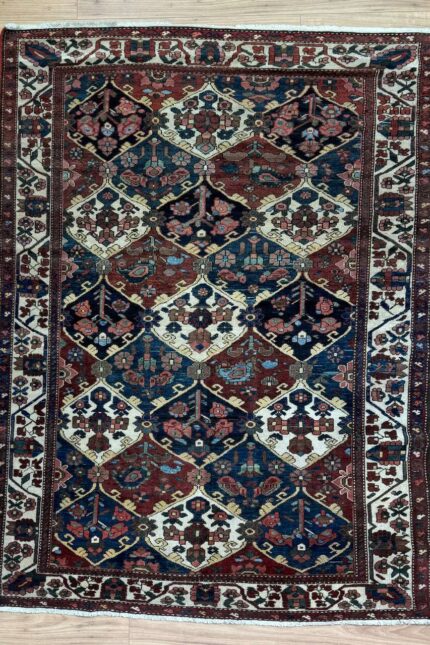 Persian Bakhtiari Handmade Rug Super Fine Wool Multi Colour 220X155