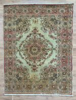 Persian Old Handmade Rug Wool Green & Red 170X125