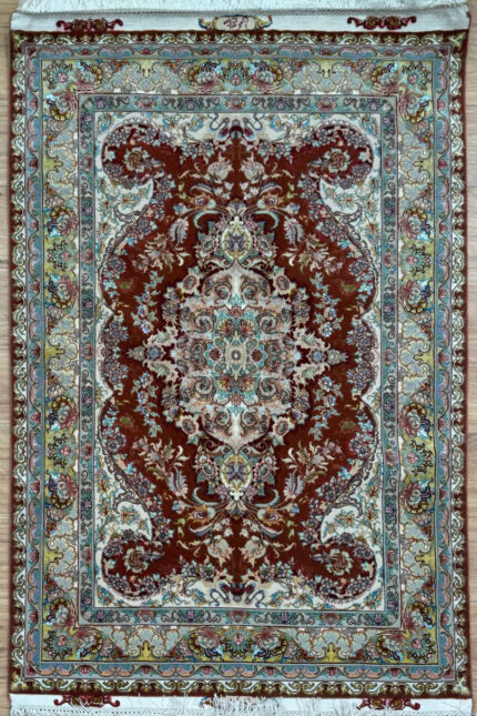 Tabriz Signature Handmade Rug Silk & Super Fine Wool Red & Green Multi 150X100