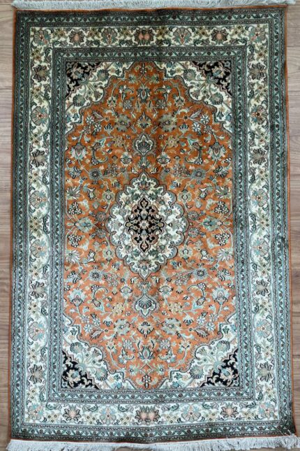 Kashmir Garden Handmade Rug Silk Green & Orange 186X120